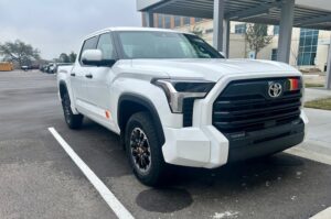 2025 Toyota Tundra 4X4 SR5 Crewmax