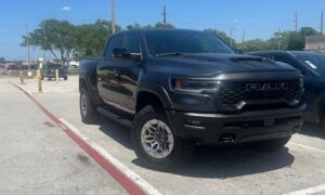 2025 RAM 1500 RHO Crew Cab 4X4