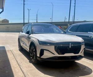 2025 Lincoln Nautilus AWD Reserve III